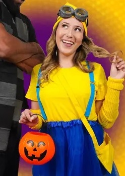 Jaw Breakerz - Sophia Cruise - Spookie Nookies Presents: Minion Sophia Cruises Sloppy Halloween BBC Blowjob