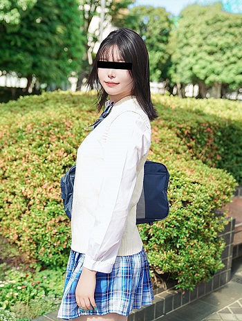 10musume 天然むすめ 102126_01 制服娘を電車でイタズラ 瀬戸かなこ