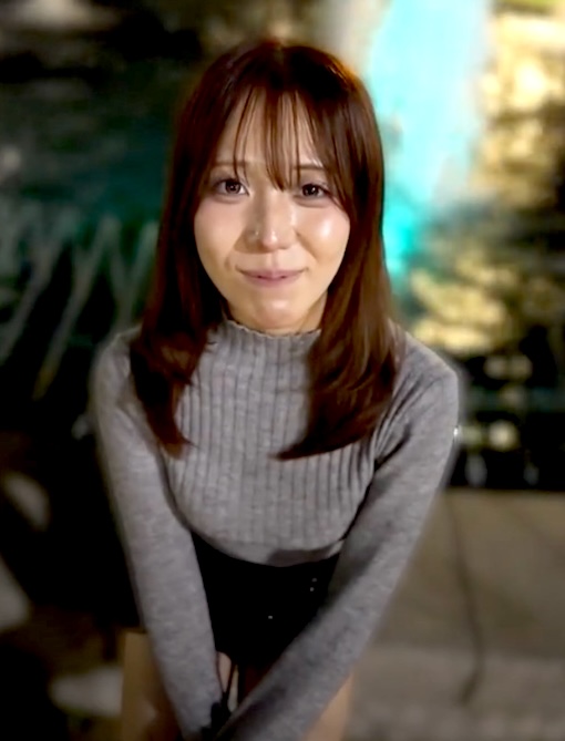 FC2PPV 4999934 70OFF【3P】美容クリニックの受付をする美人ハタチが初めての3Pに挑戦！Eカップ巨乳を揺らしながらおじさんちんぽを咥え続ける姿がエロすぎる。。。