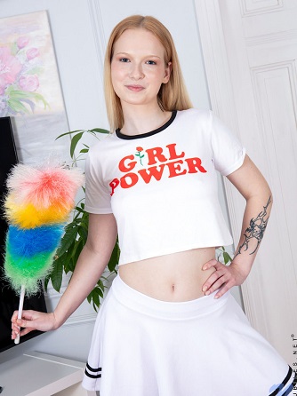 Nubiles - Elin Voss - Girl Power